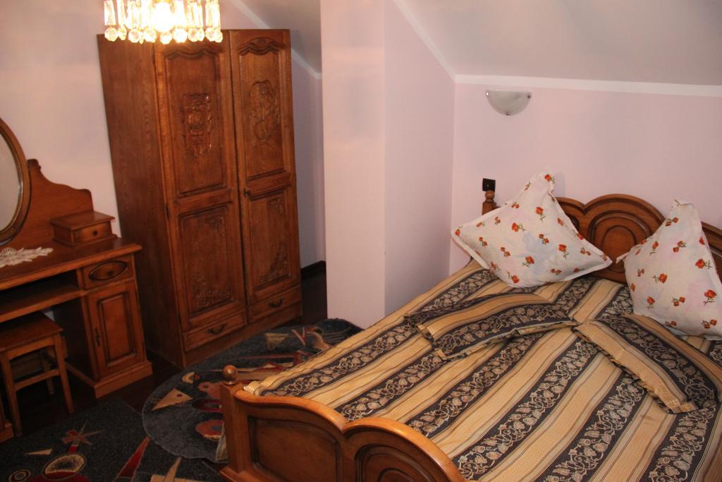 Pensiunea Casa Cristina Câmpulung Moldovenesc Exteriér fotografie