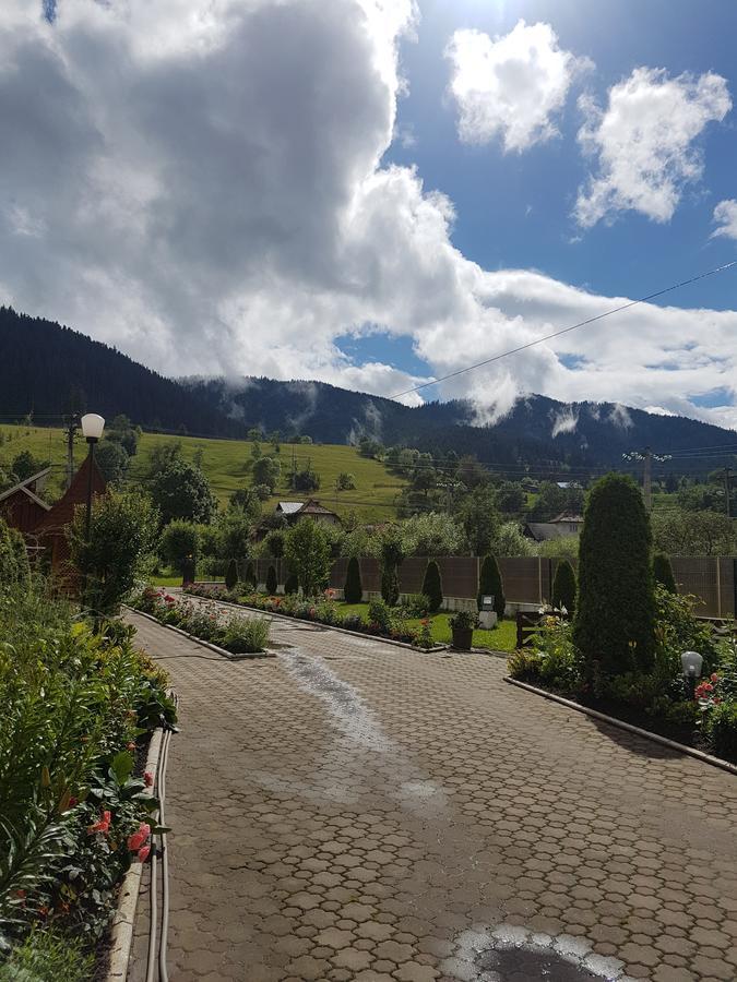 Pensiunea Casa Cristina Câmpulung Moldovenesc Exteriér fotografie